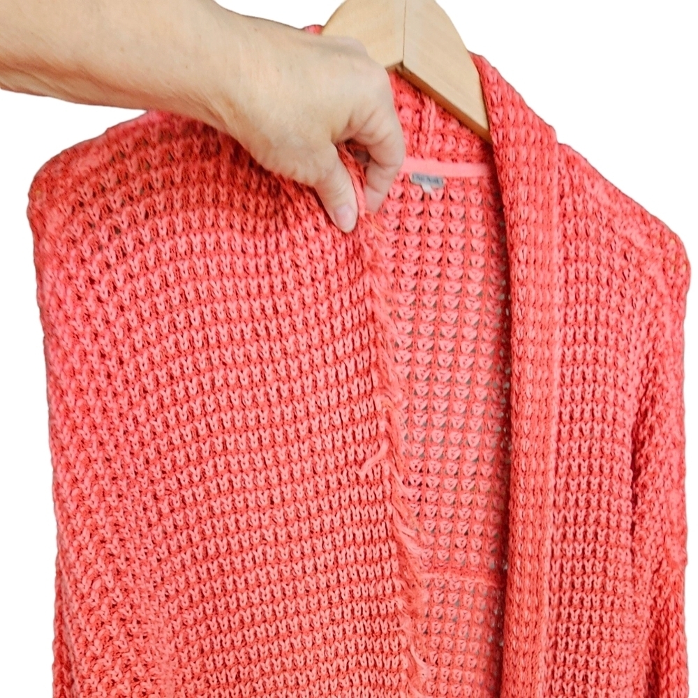 Free People "I'll Be Around" Coral Woven Silk Blend Fringe Open Cardigan - Picture 4 of 13